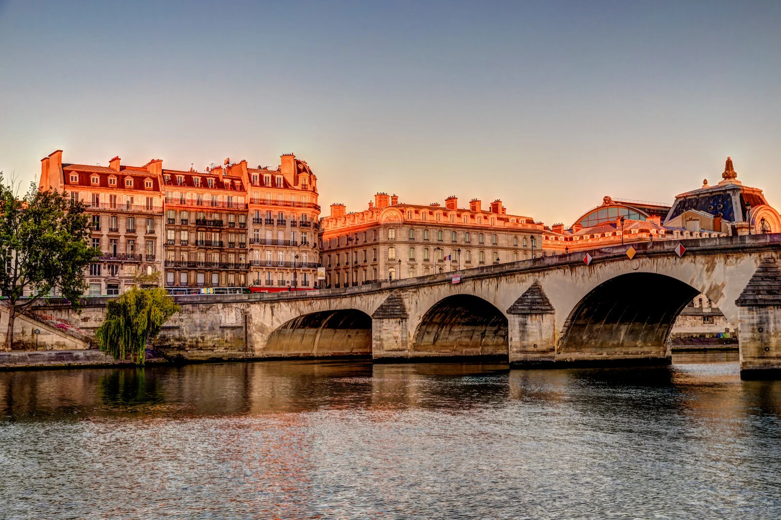 2019 PARIS CITY VIEWS-16.JPG