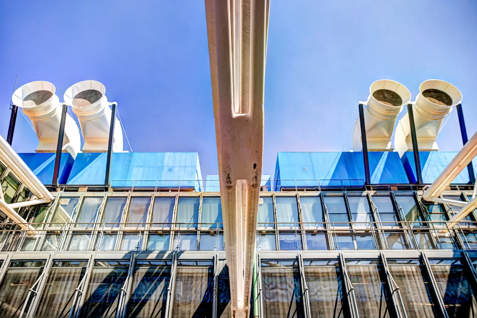 54 2019 PARIS CENTRE POMPIDEAU-.JPG