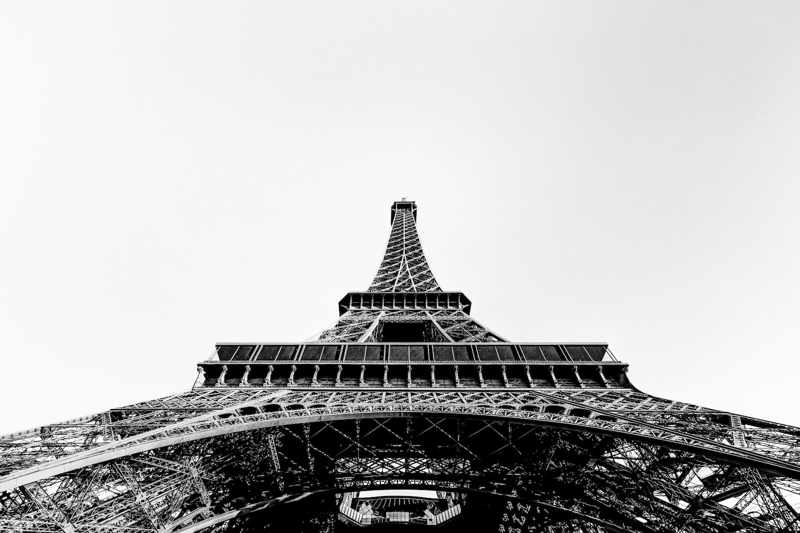 2019 PARIS EIFFEL TOWER-16.JPG
