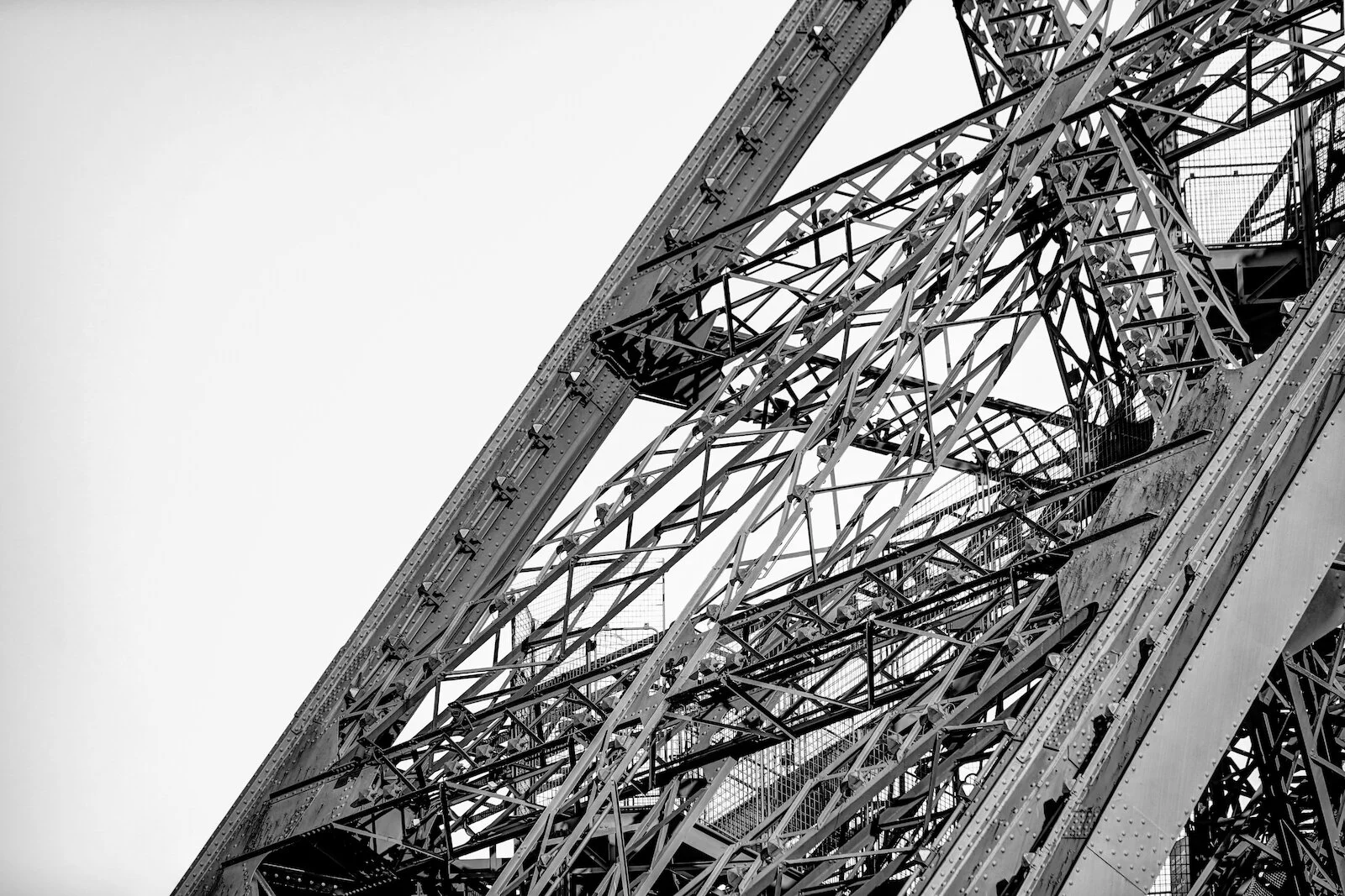 2019 PARIS EIFFEL TOWER-27.JPG