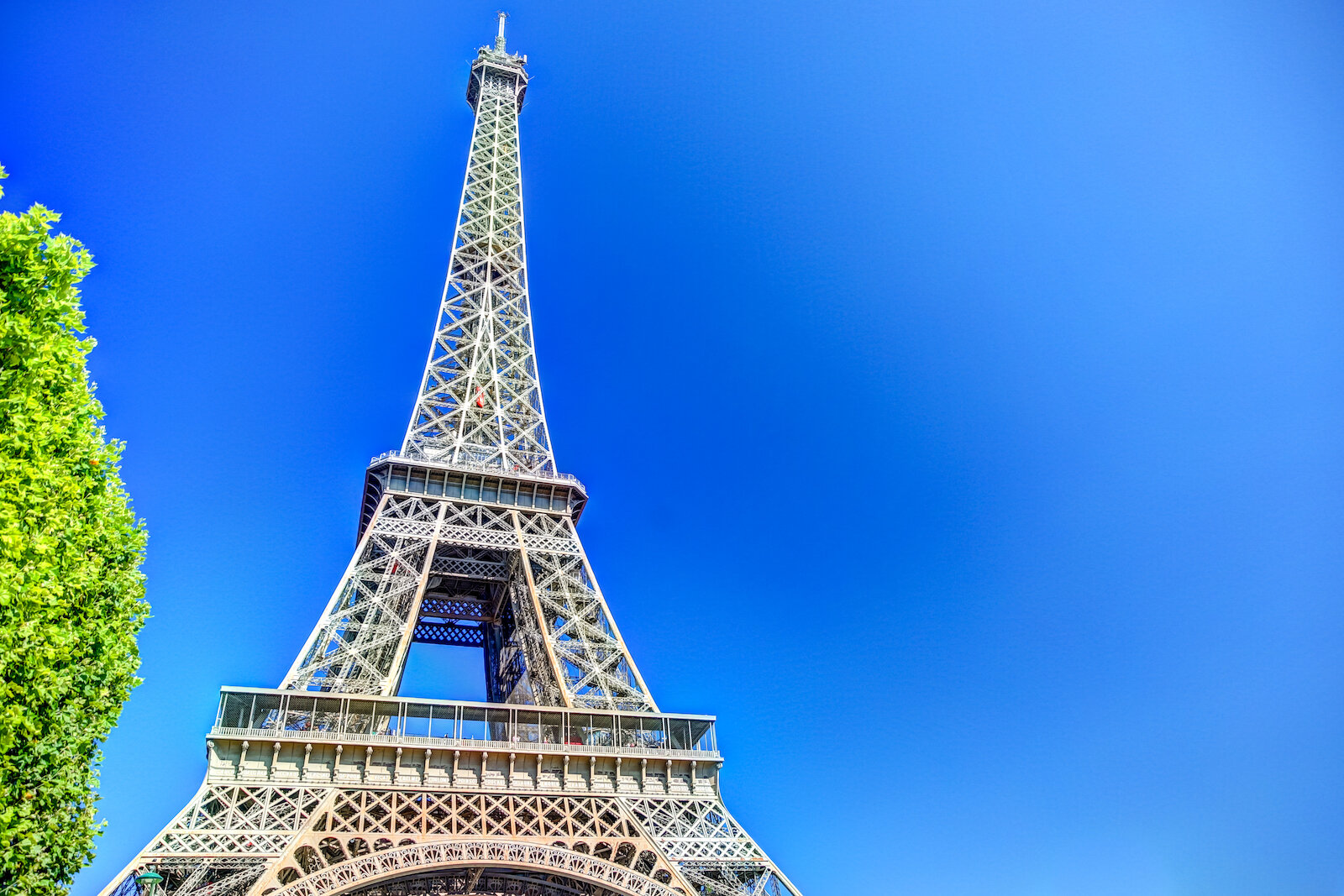 2019 PARIS EIFFEL TOWER-38.JPG