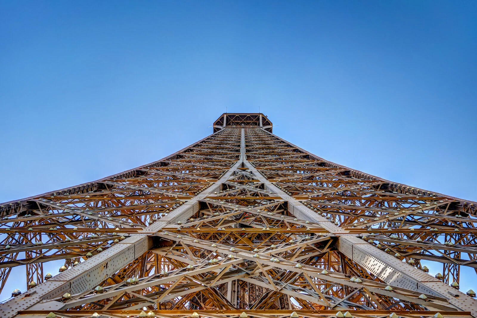 2019 PARIS EIFFEL TOWER-53.JPG