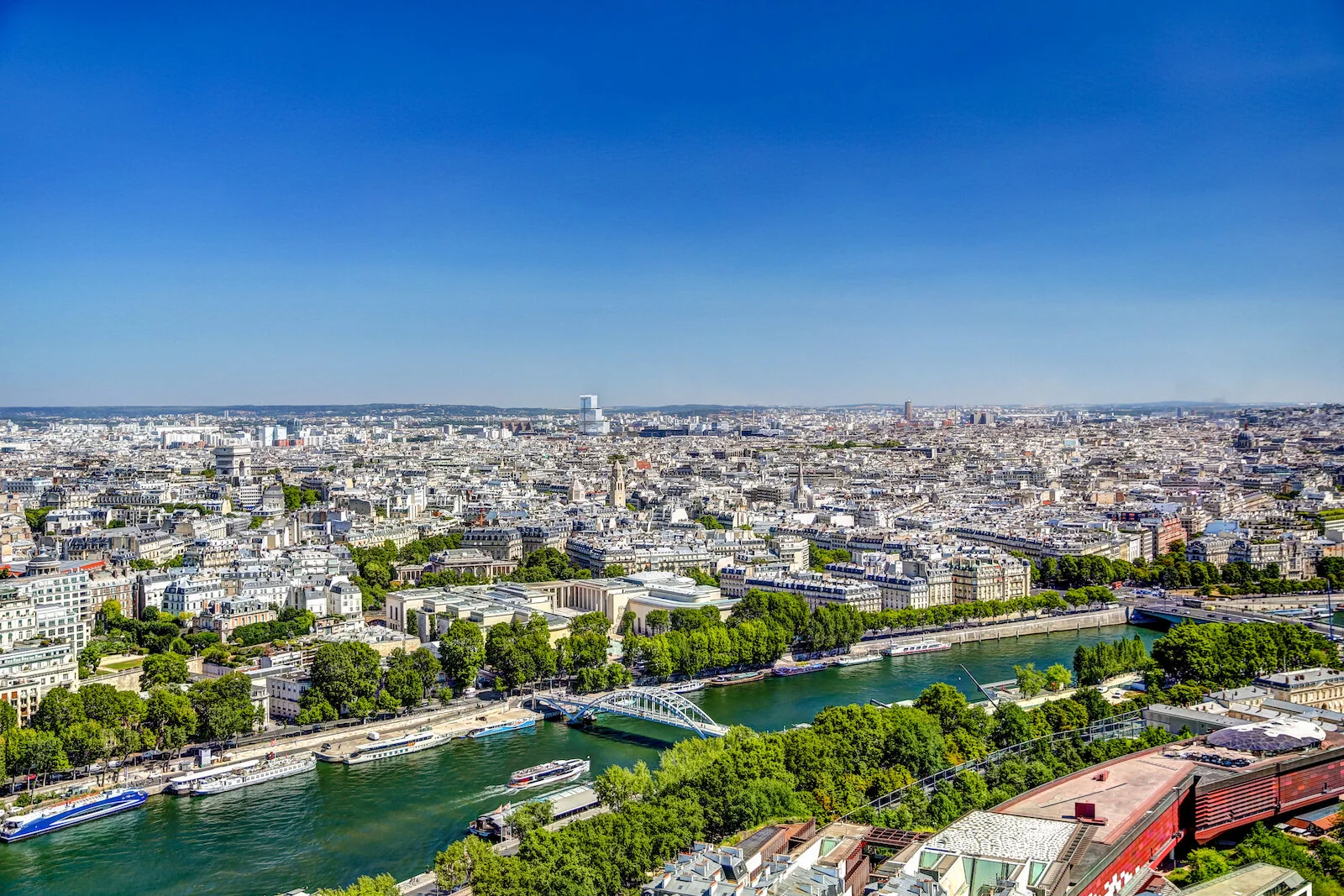 2019 PARIS EIFFEL TOWER-59.JPG