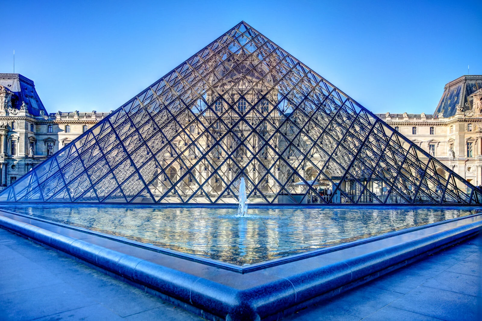2019 PARIS LOUVRE-7.JPG