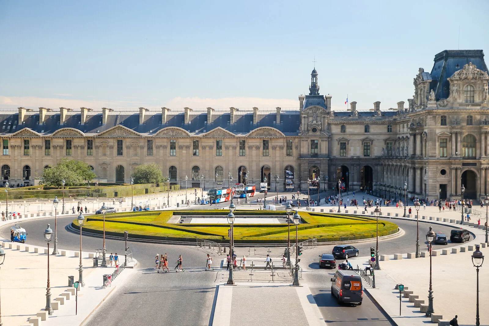 2019 PARIS LOUVRE-30.JPG