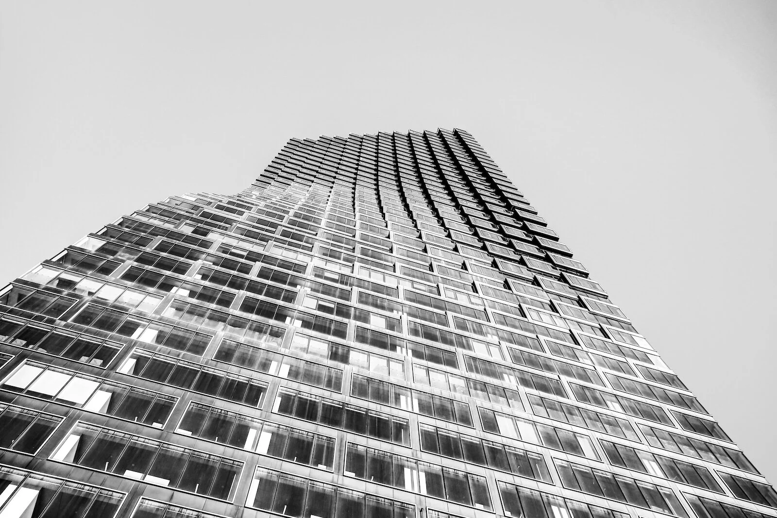 2019 Calgary Skyline Winter BW-24.JPG