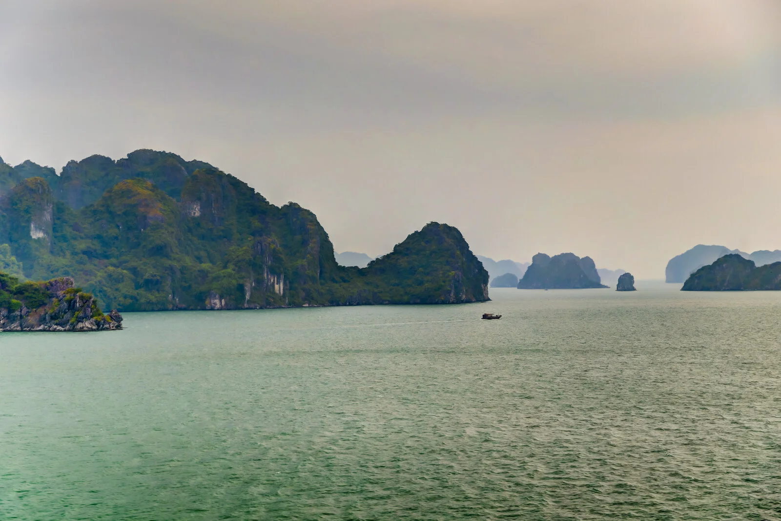 ASIA 2019 HALONG BAY-4.JPG