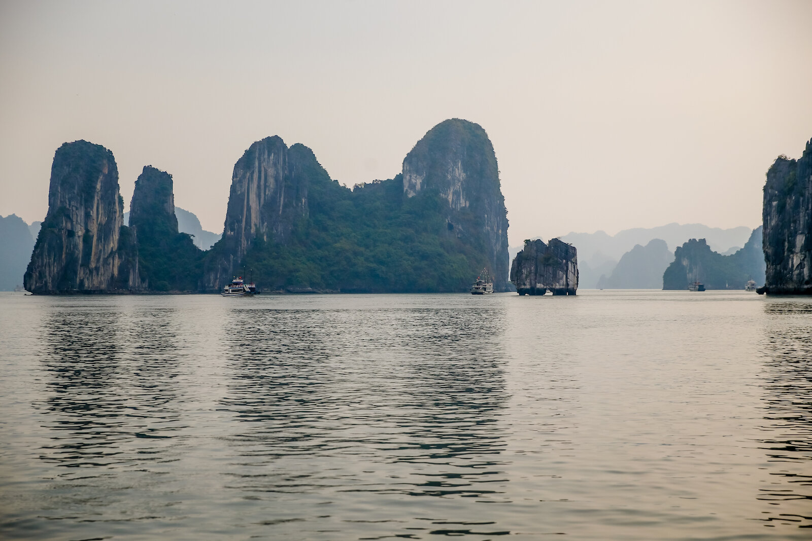ASIA 2019 HALONG BAY-94.JPG