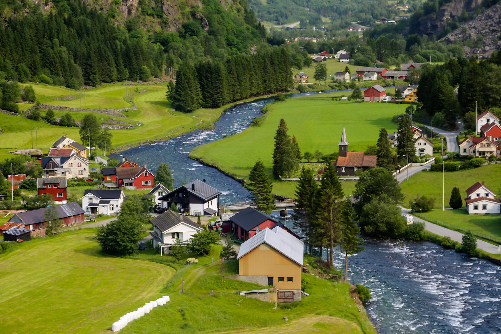 2013 EUROPE FLOM-5.JPG