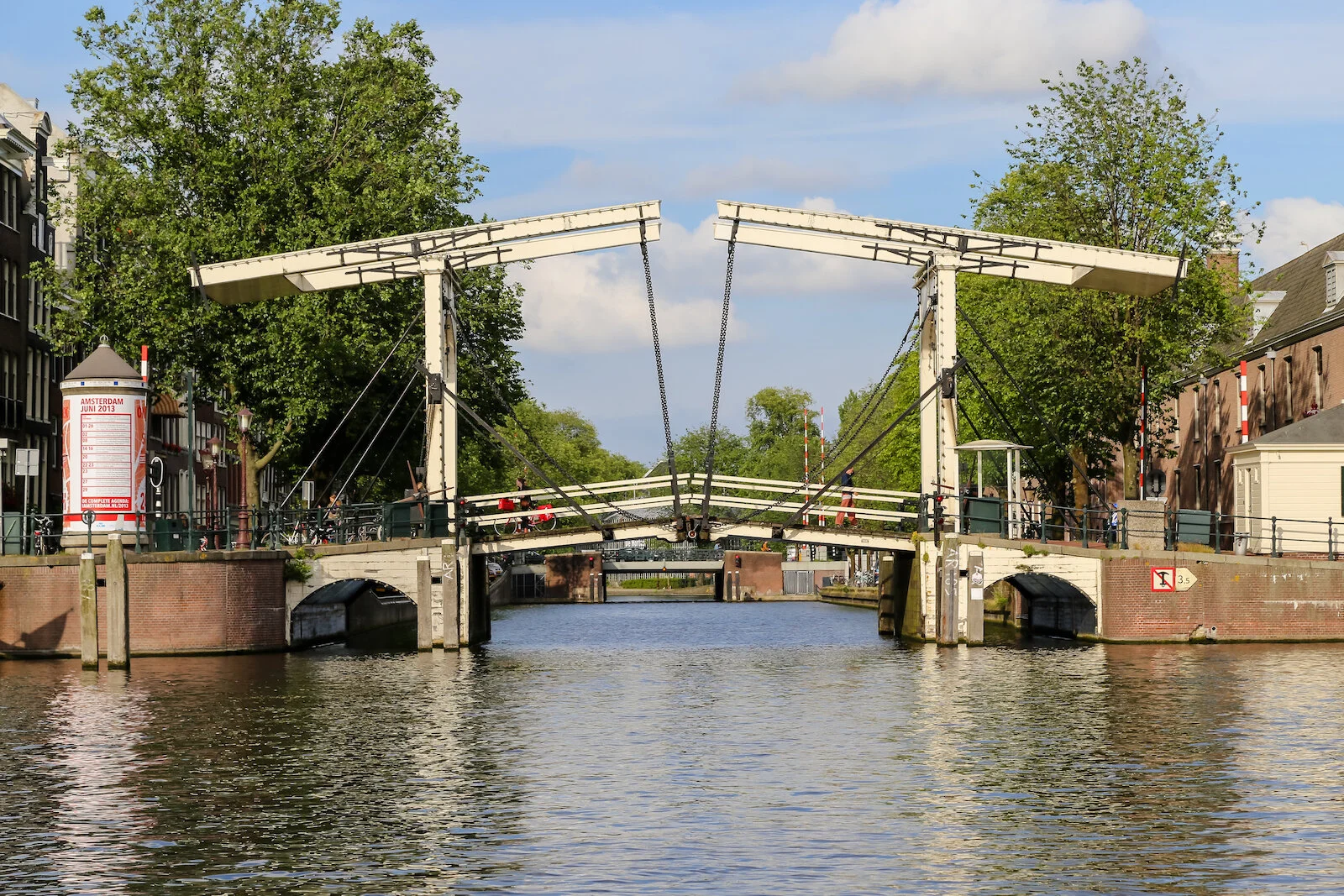 2013 EUROPE AMSTERDAM-1.JPG