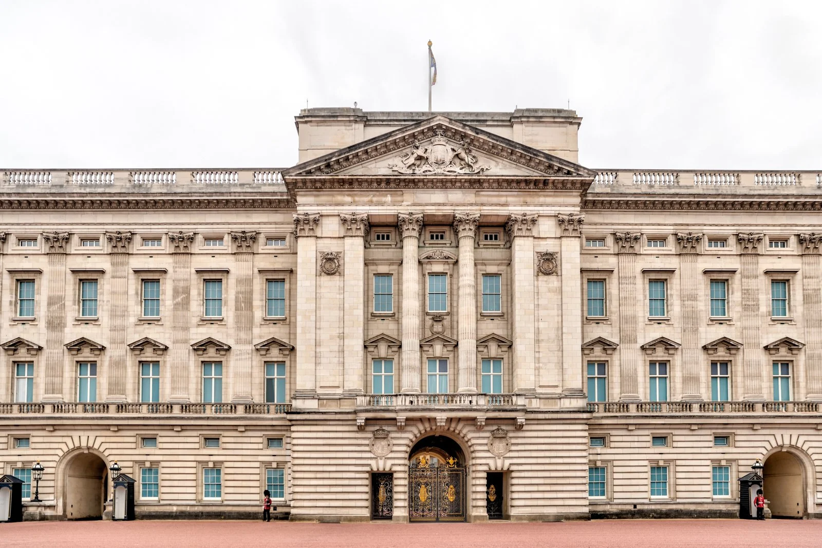 LONDON STREETSCAPES-38.jpg