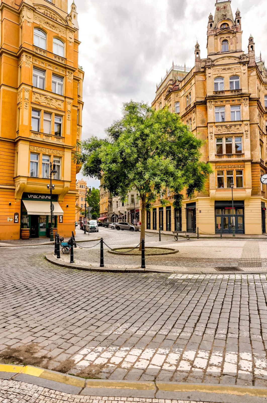 2024 EU PRAGUE CITYSCAPES-113.jpg
