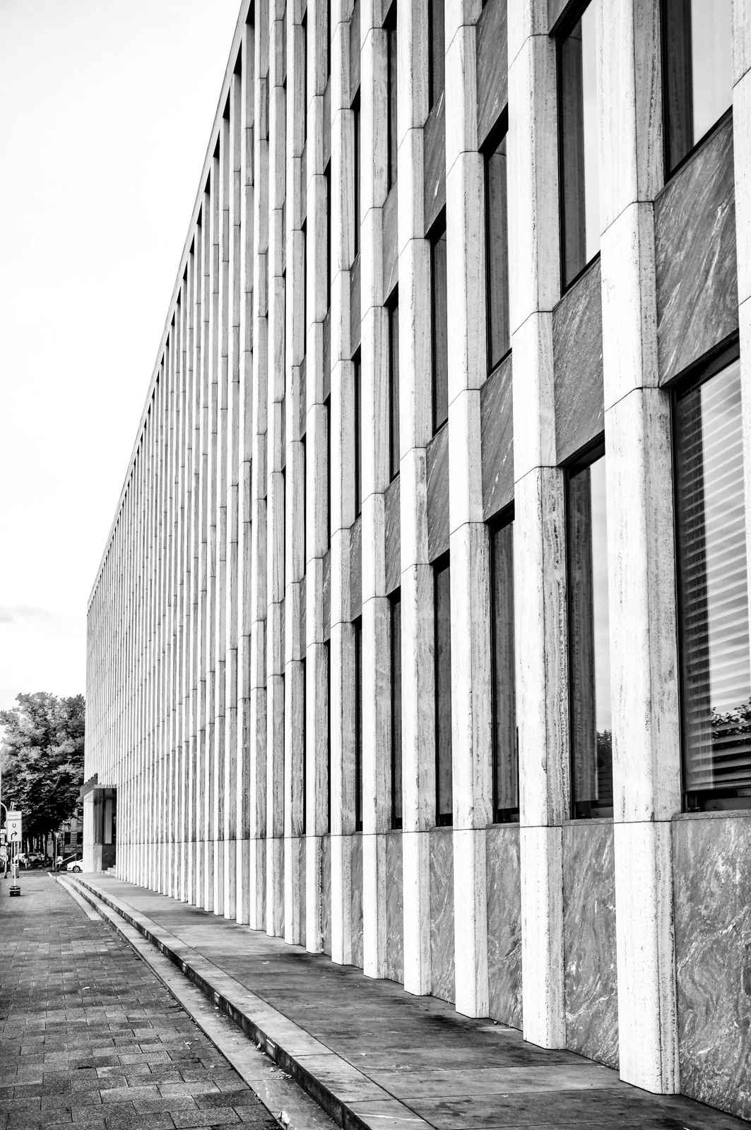 2024 EU KOLN CITYSCAPES-67.jpg