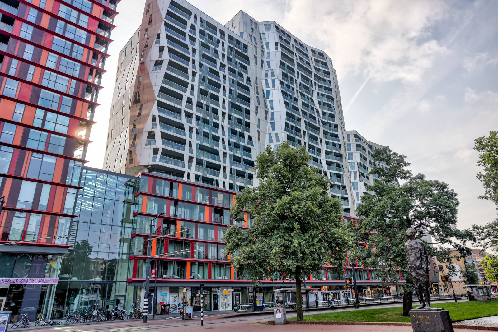 2024 EU ROTTERDAM CITYSCAPES-40.jpg