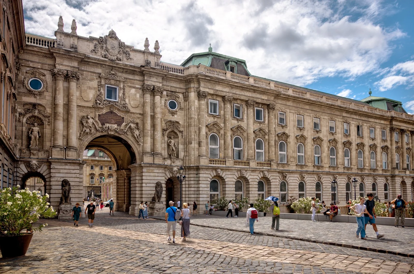 2025 BUDAPEST CASTLE-41.jpg