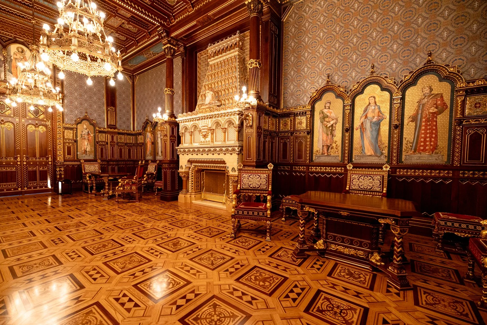 2025 BUDAPEST CASTLE-69.jpg