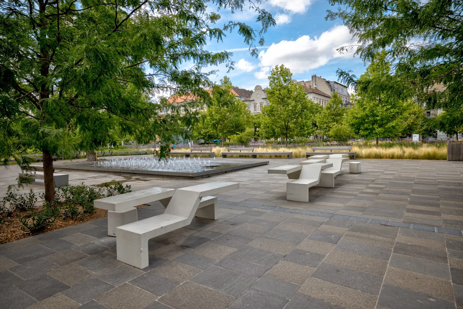 2025 BUDAPEST CITY PARK-1.jpg