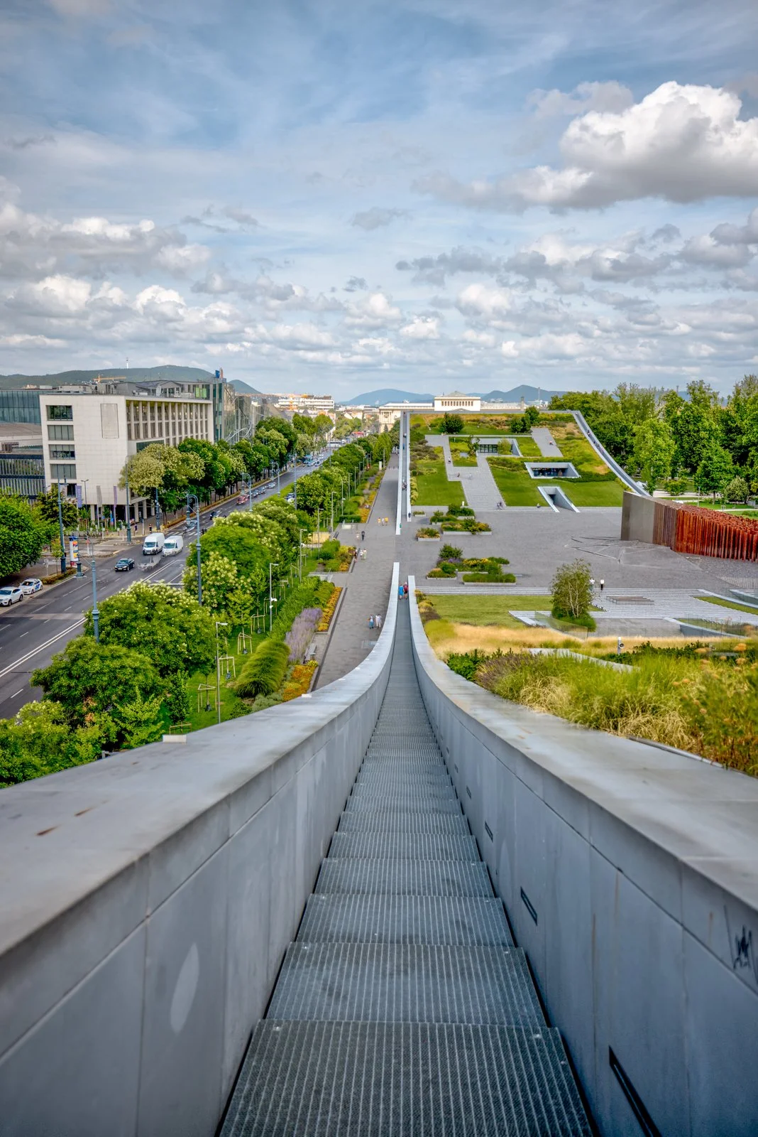 2025 BUDAPEST CITY PARK-12.jpg