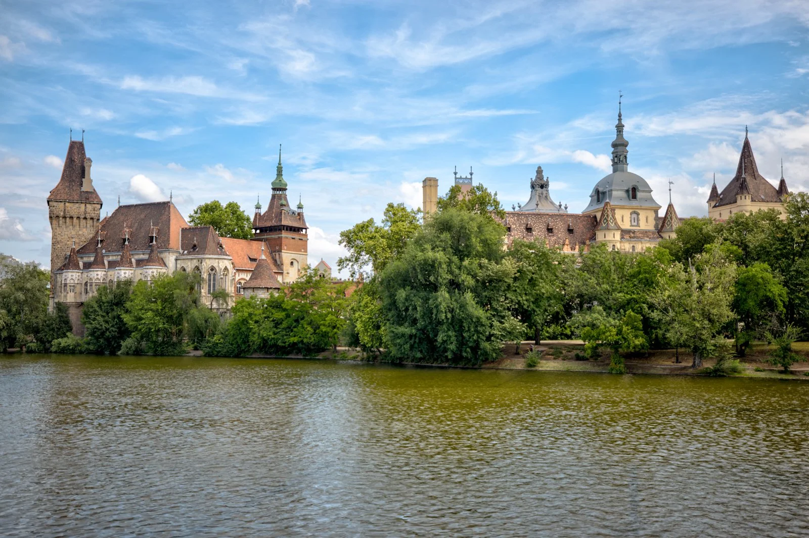 2025 BUDAPEST CITY PARK-18.jpg