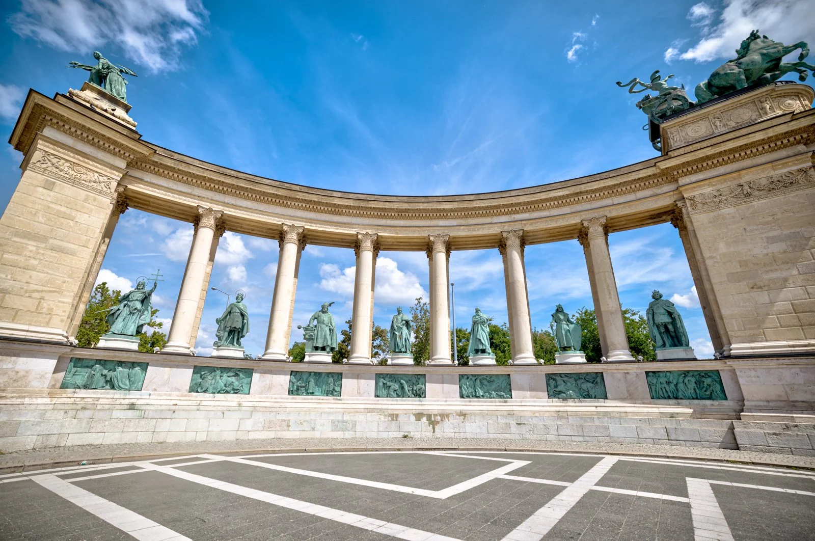2025 BUDAPEST CITY PARK-27.jpg