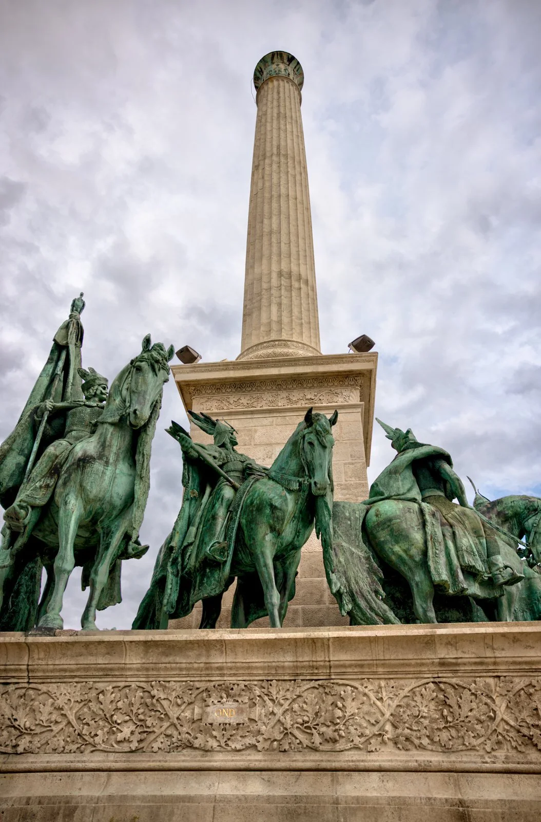 2025 BUDAPEST CITY PARK-123.jpg