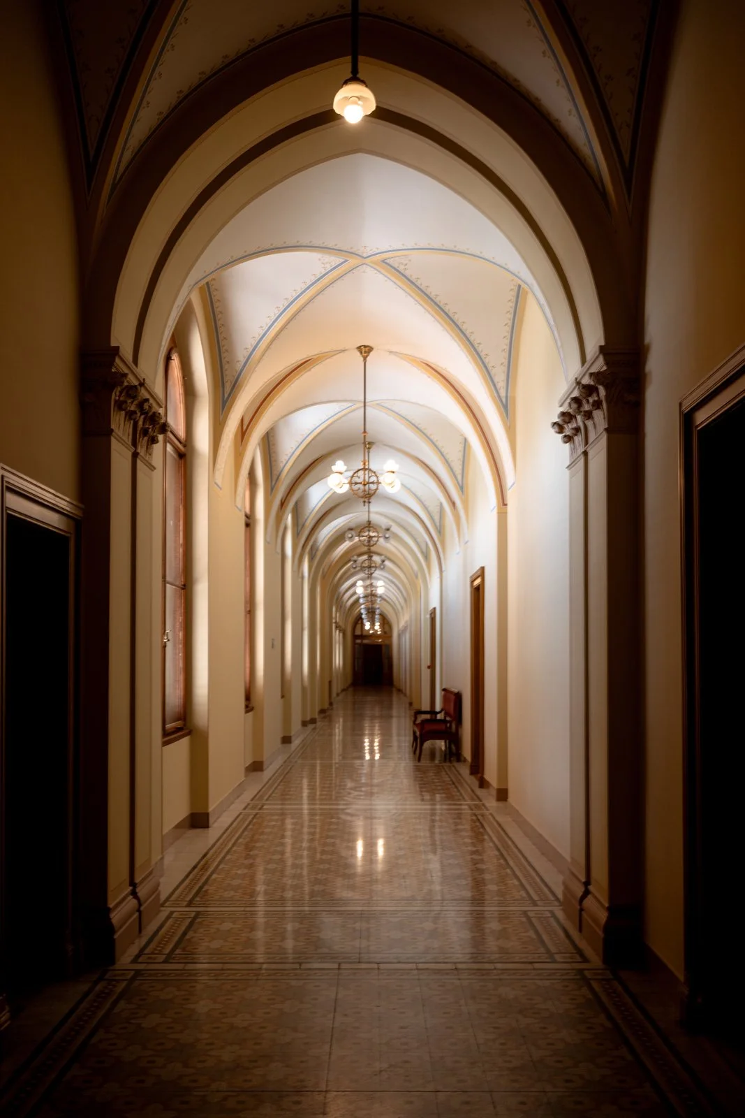 2025 BUDAPEST PARLIAMENT-14.jpg