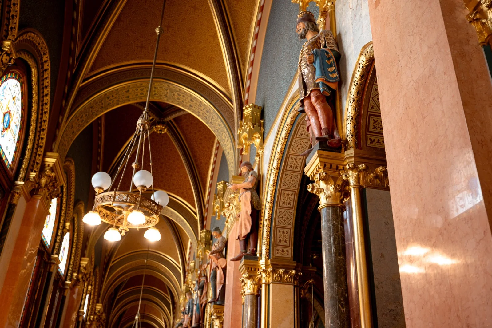 2025 BUDAPEST PARLIAMENT-21.jpg