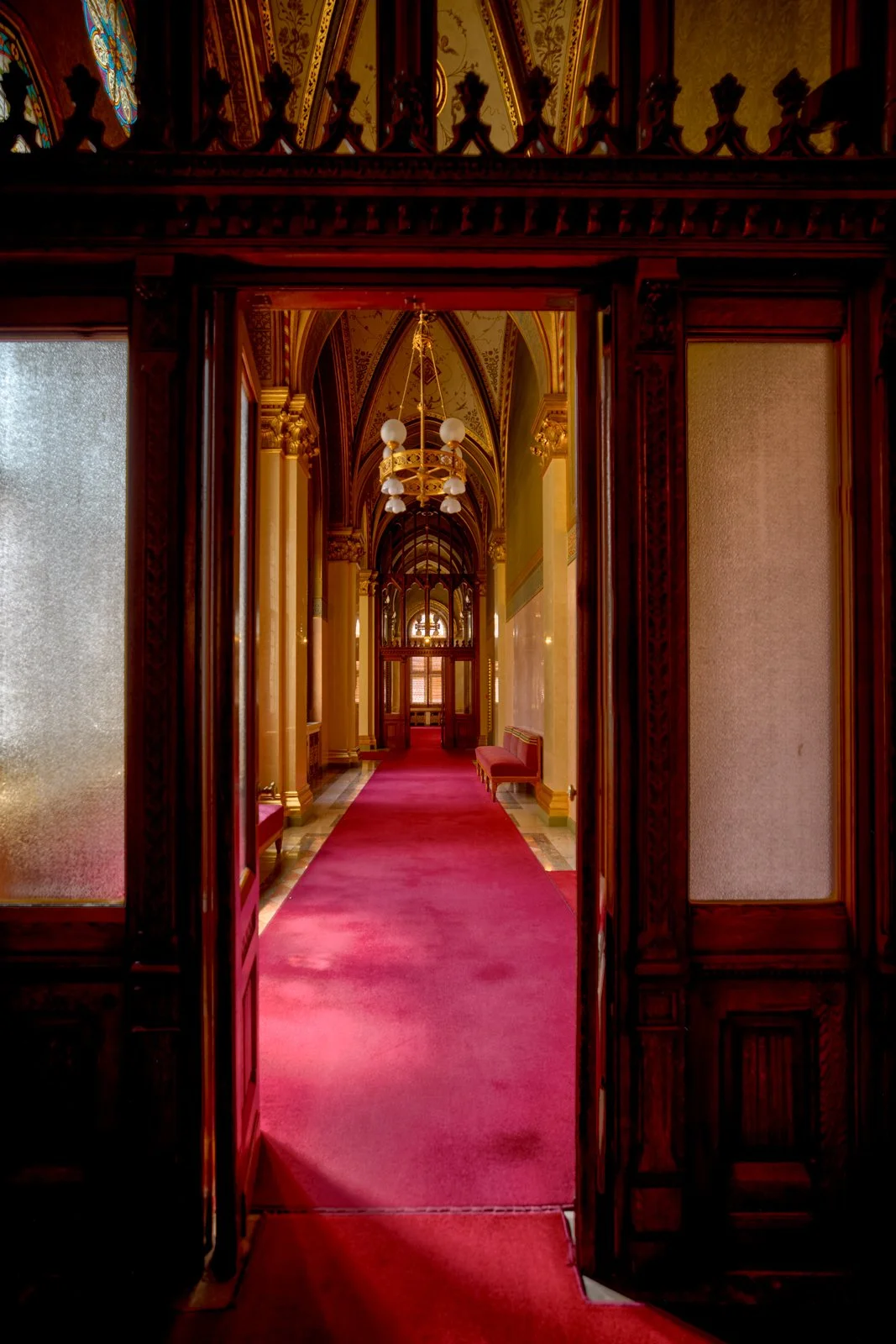 2025 BUDAPEST PARLIAMENT-27.jpg
