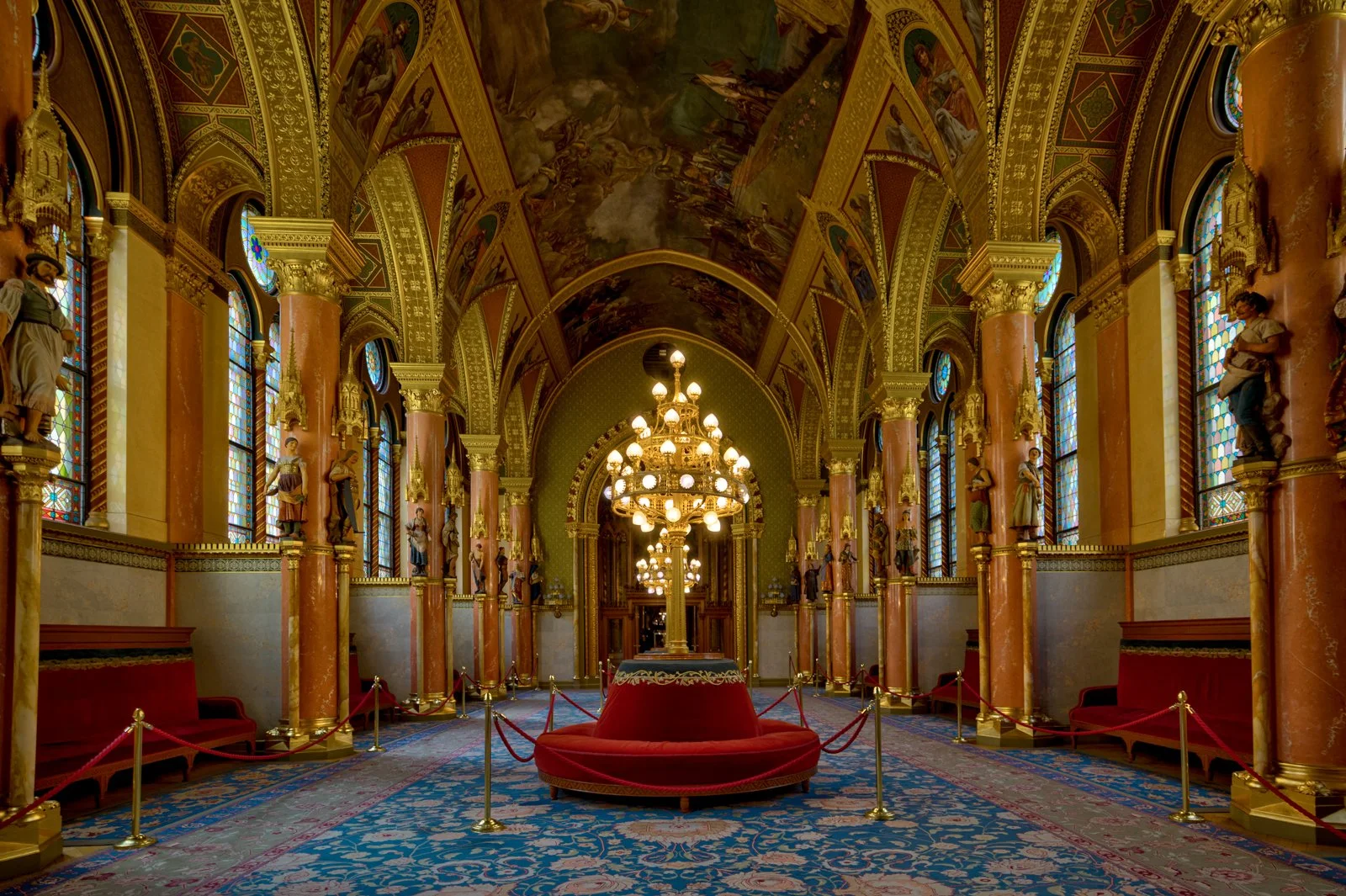 2025 BUDAPEST PARLIAMENT-39.jpg
