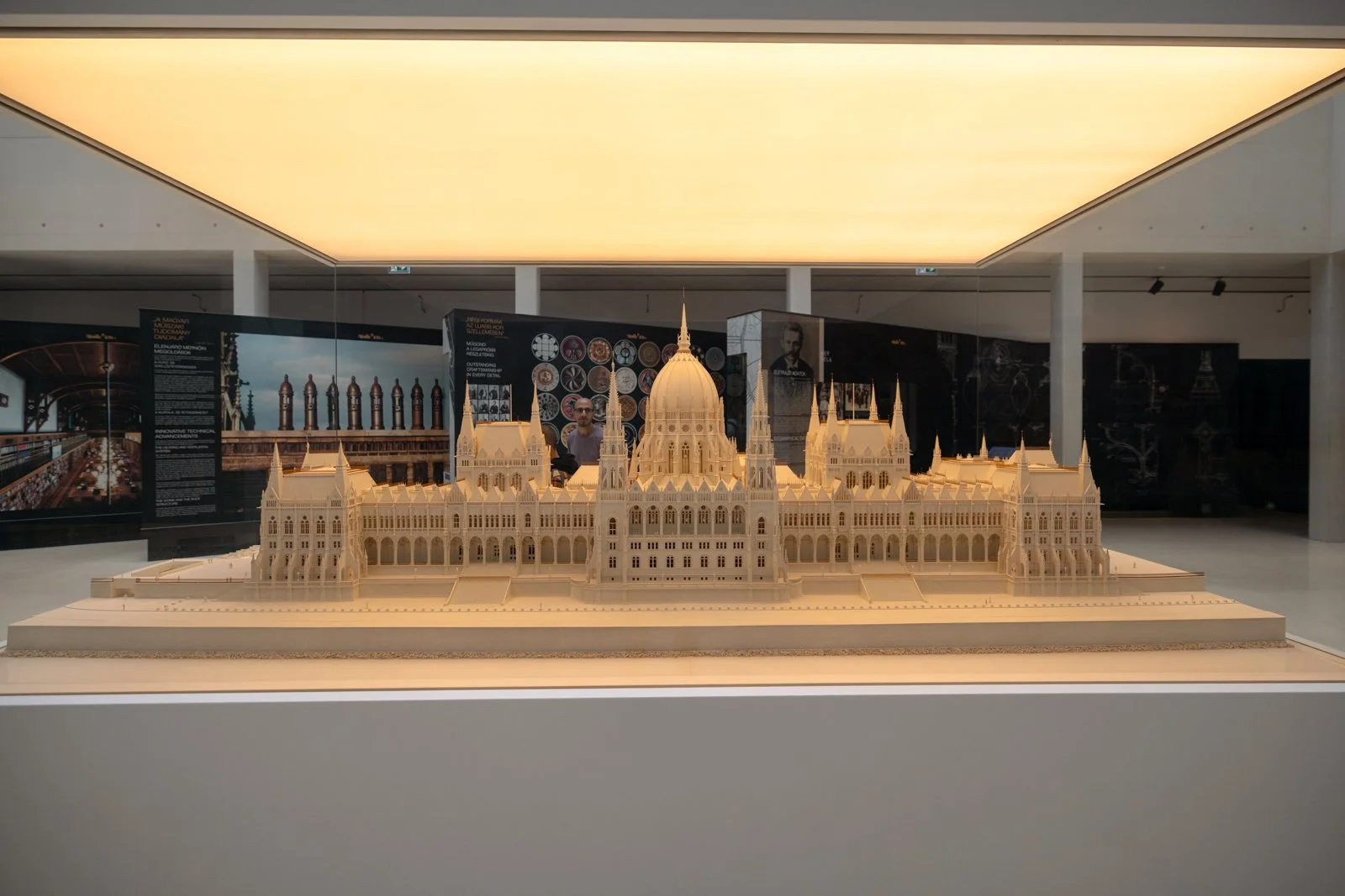 2025 BUDAPEST PARLIAMENT-41.jpg