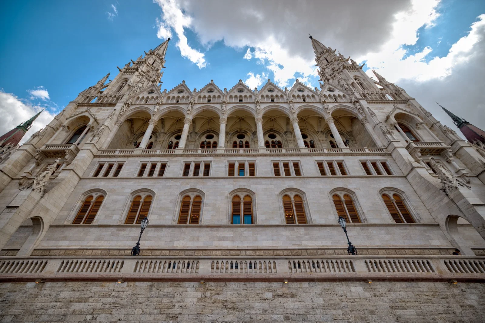 2025 BUDAPEST PARLIAMENT-46.jpg