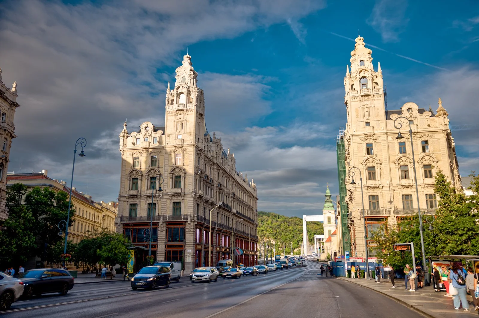 2025 BUDAPEST STREETSCAPES-32.jpg