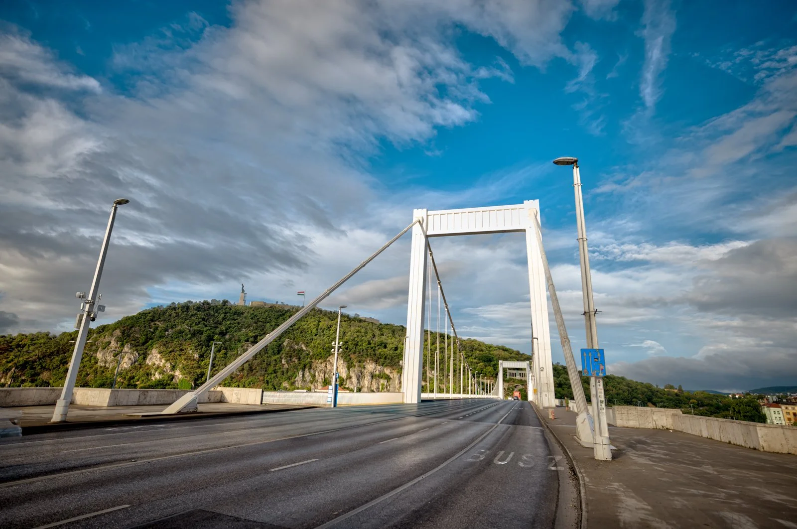 2025 BUDAPEST STREETSCAPES-42.jpg
