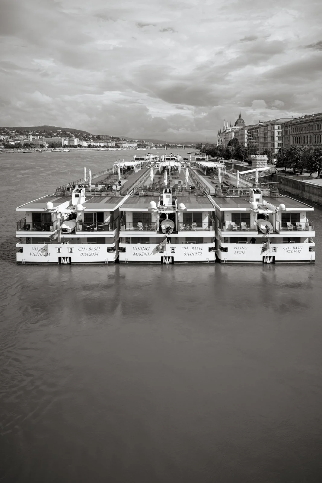 2025 BUDAPEST STREETSCAPES-118.jpg