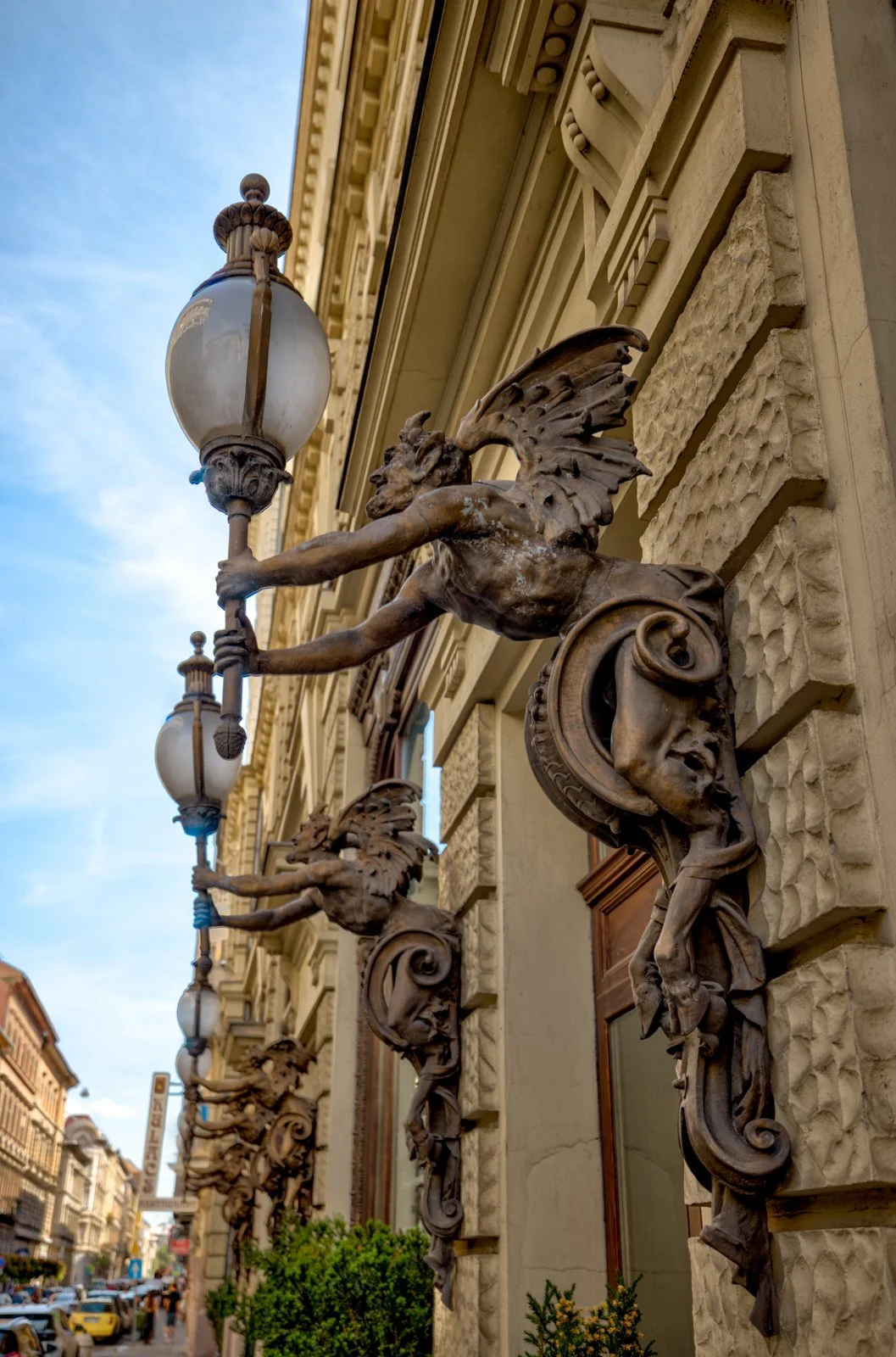 2025 BUDAPEST STREETSCAPES-146.jpg