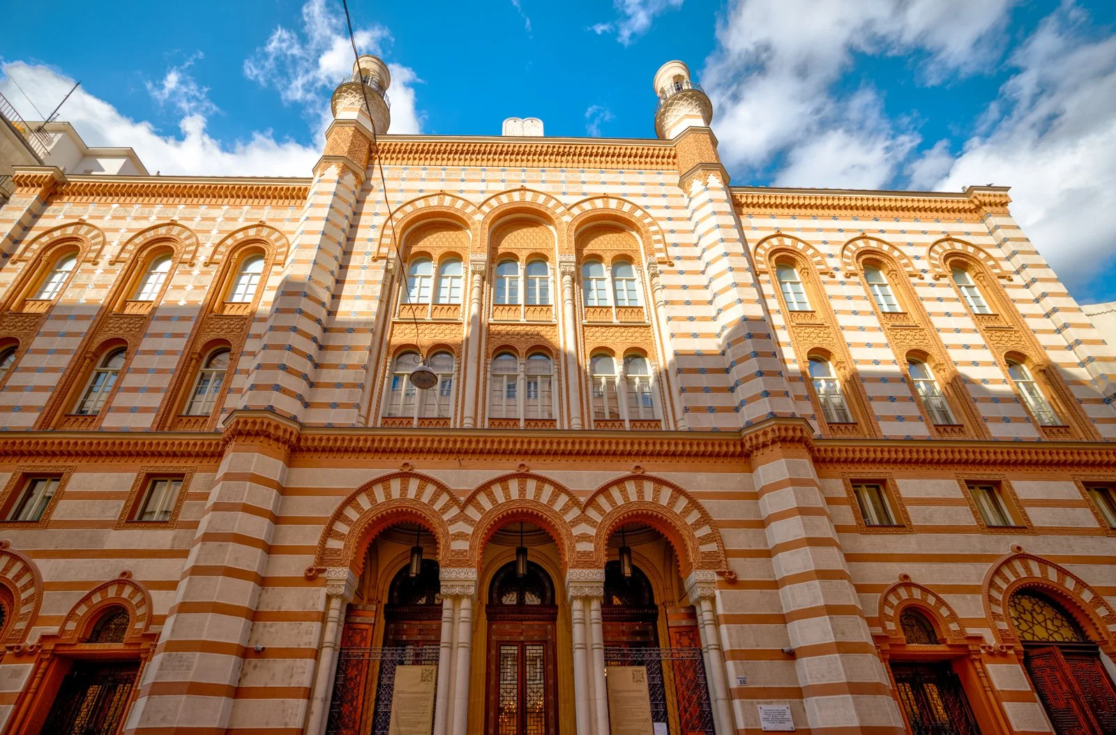 2025 BUDAPEST SYNAGOGUE-1.jpg