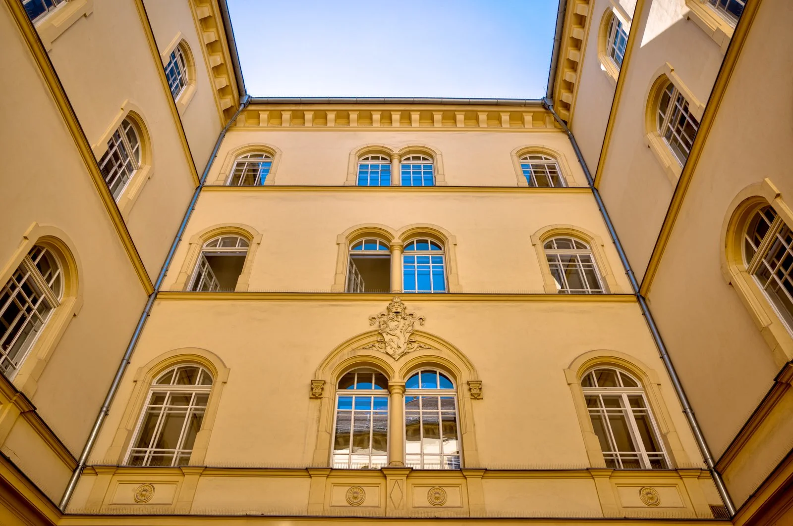 2025 GRAZ-22.jpg