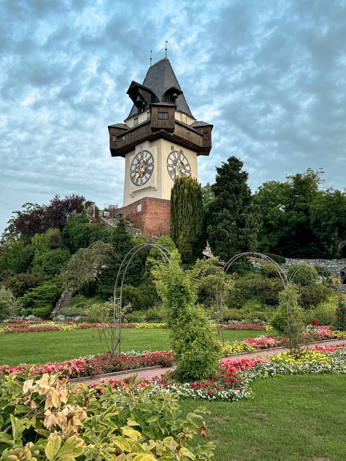 2025 GRAZ-100.jpg