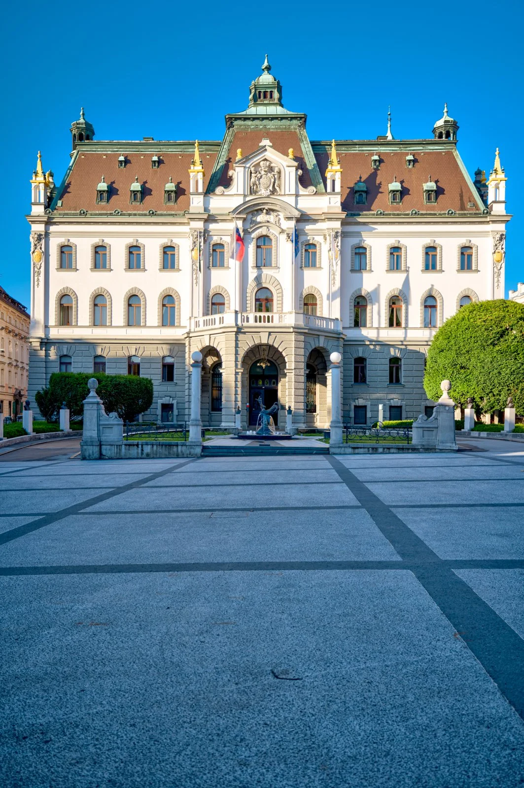 2025 LJUBLJANA STREETSCAPES-19.jpg