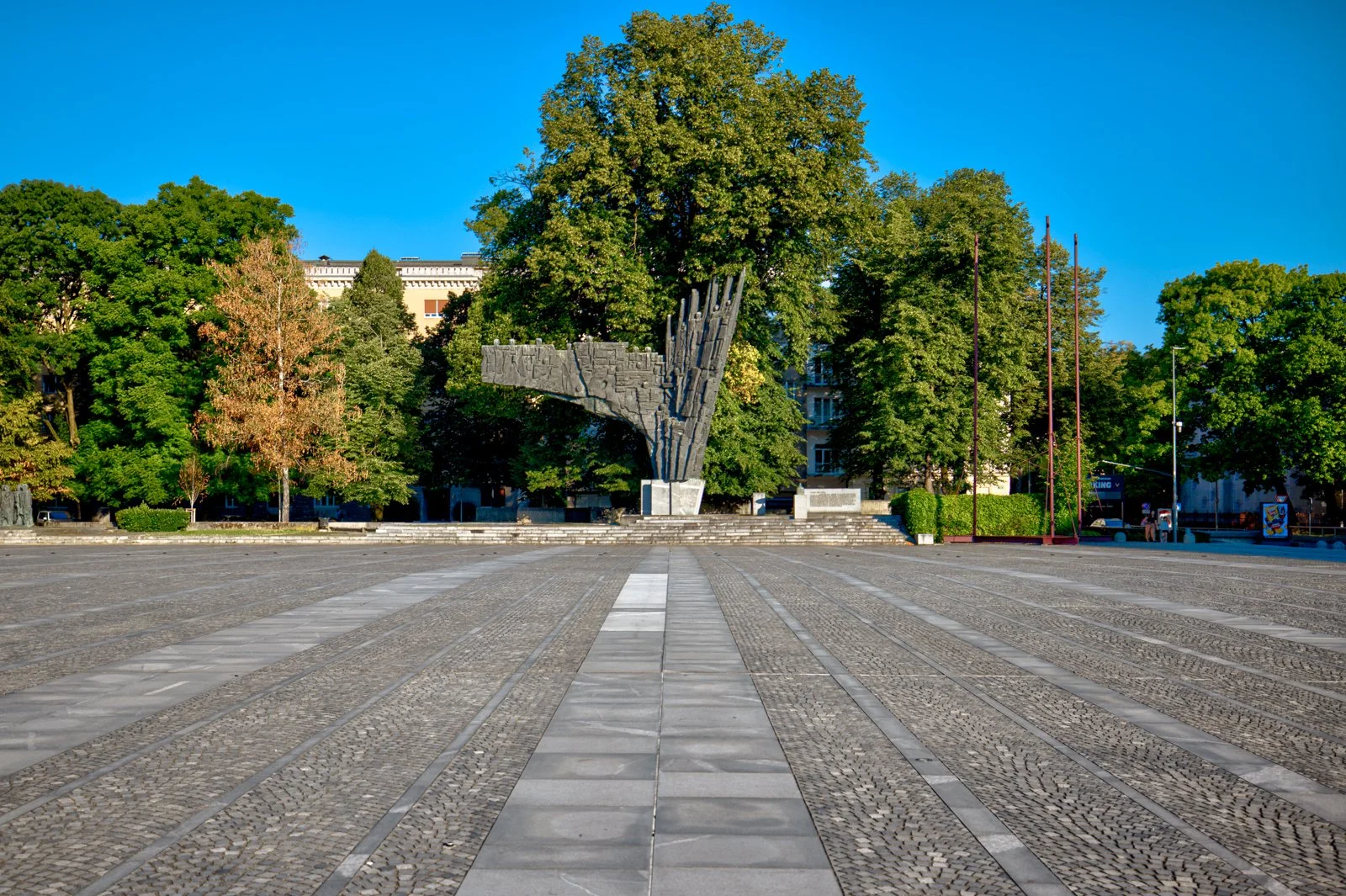 2025 LJUBLJANA STREETSCAPES-35.jpg