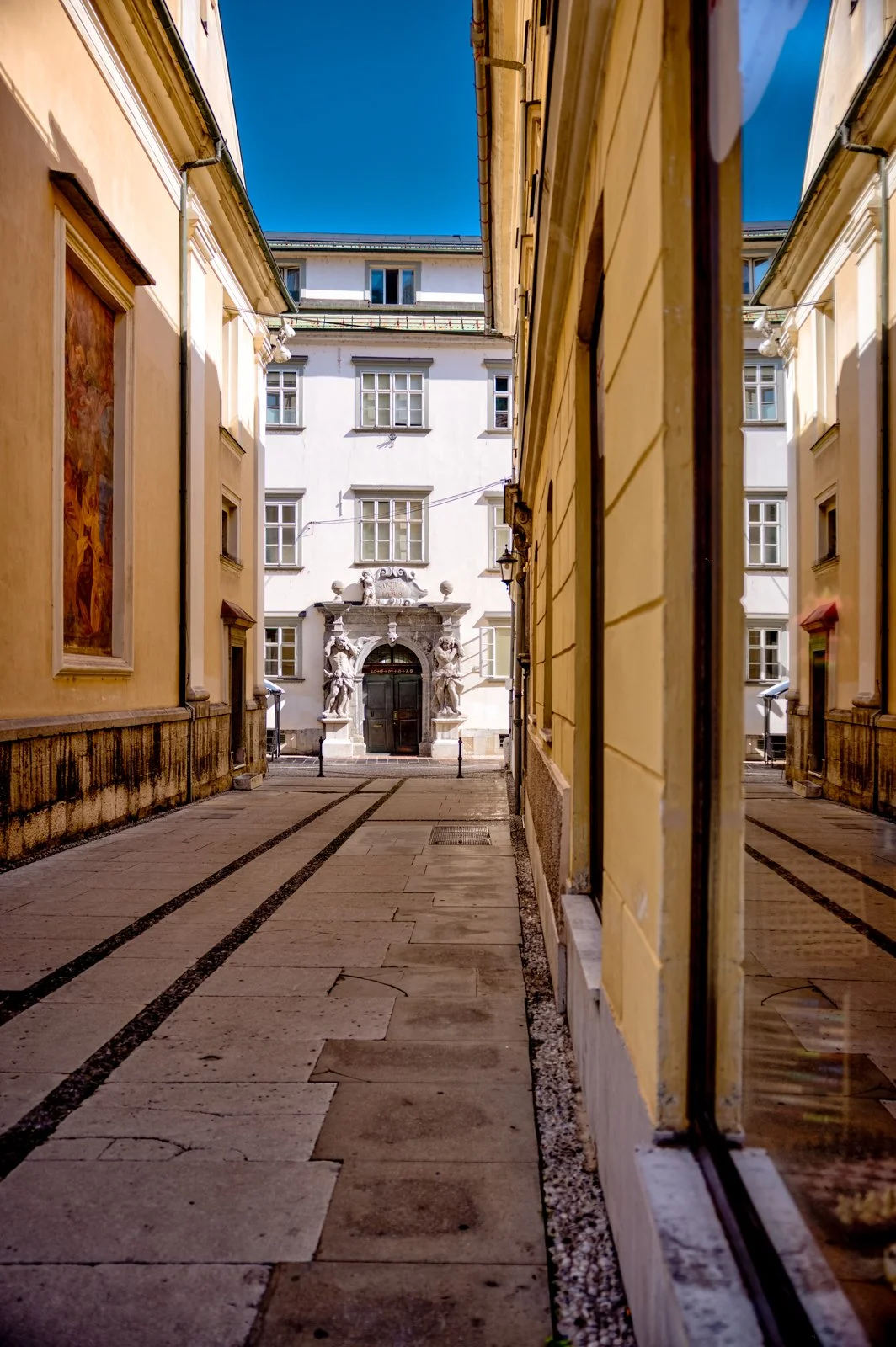 2025 LJUBLJANA STREETSCAPES-73.jpg
