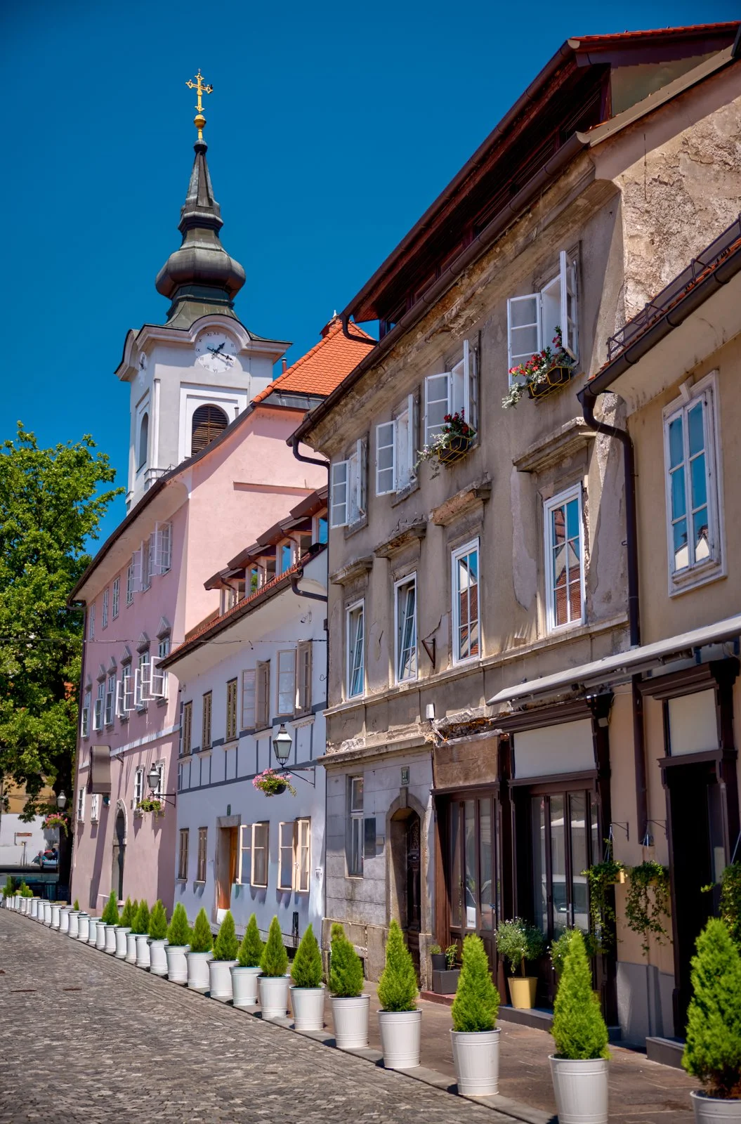 2025 LJUBLJANA STREETSCAPES-109.jpg