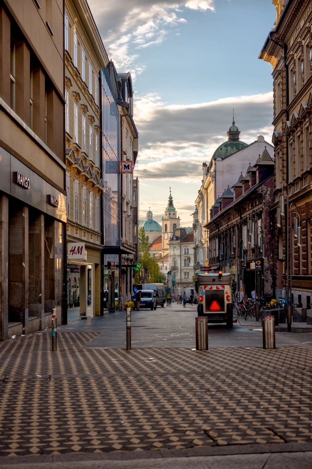2025 LJUBLJANA STREETSCAPES-175.jpg