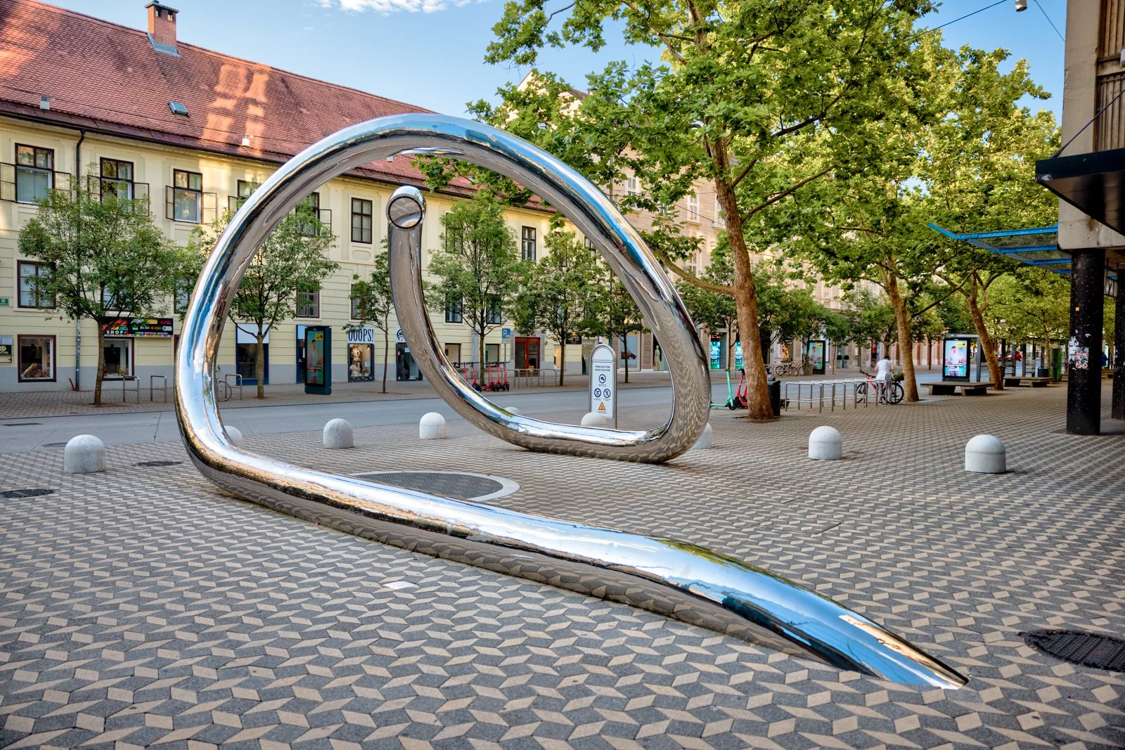 2025 LJUBLJANA STREETSCAPES-178.jpg