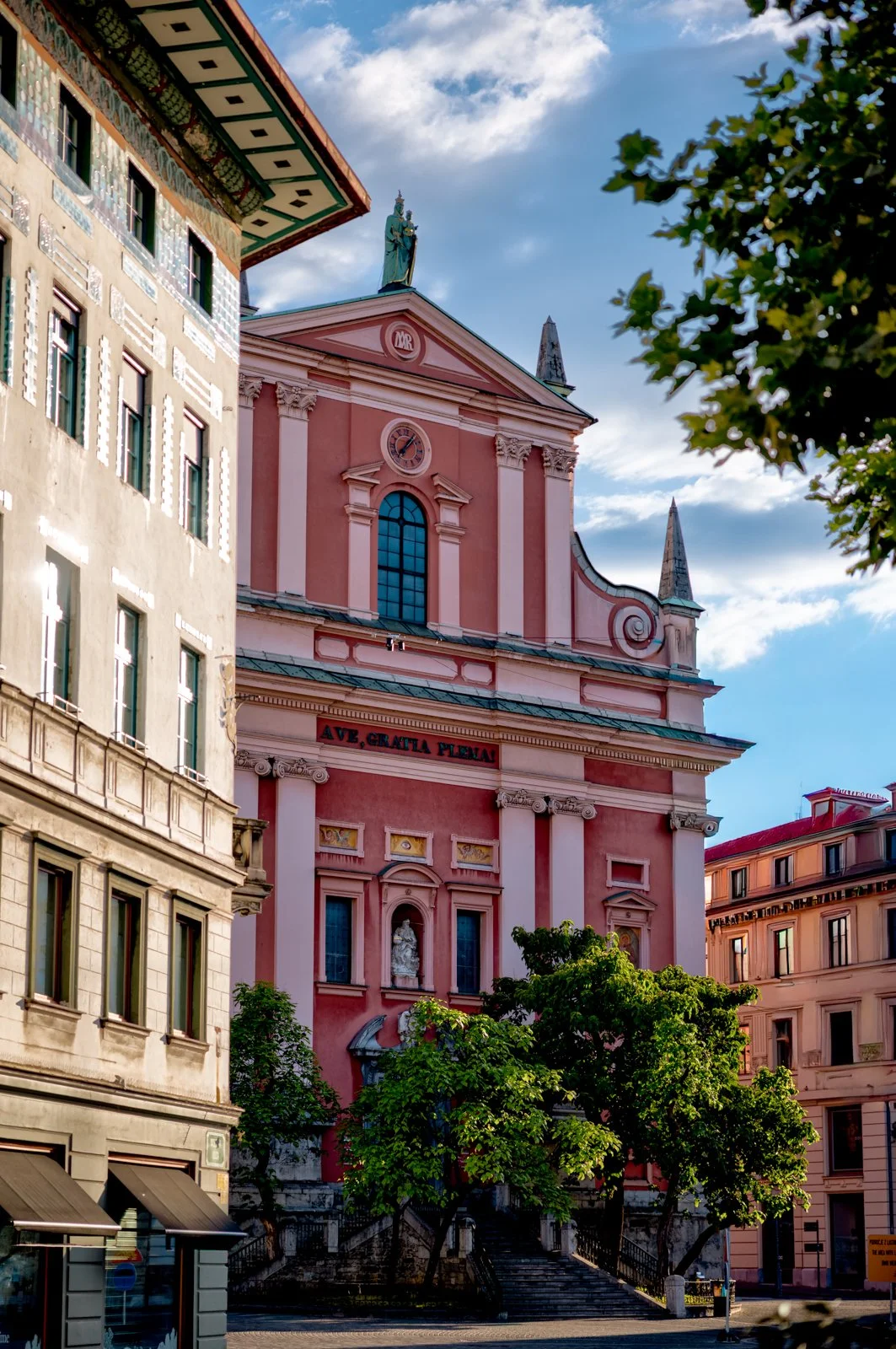 2025 LJUBLJANA STREETSCAPES-189.jpg