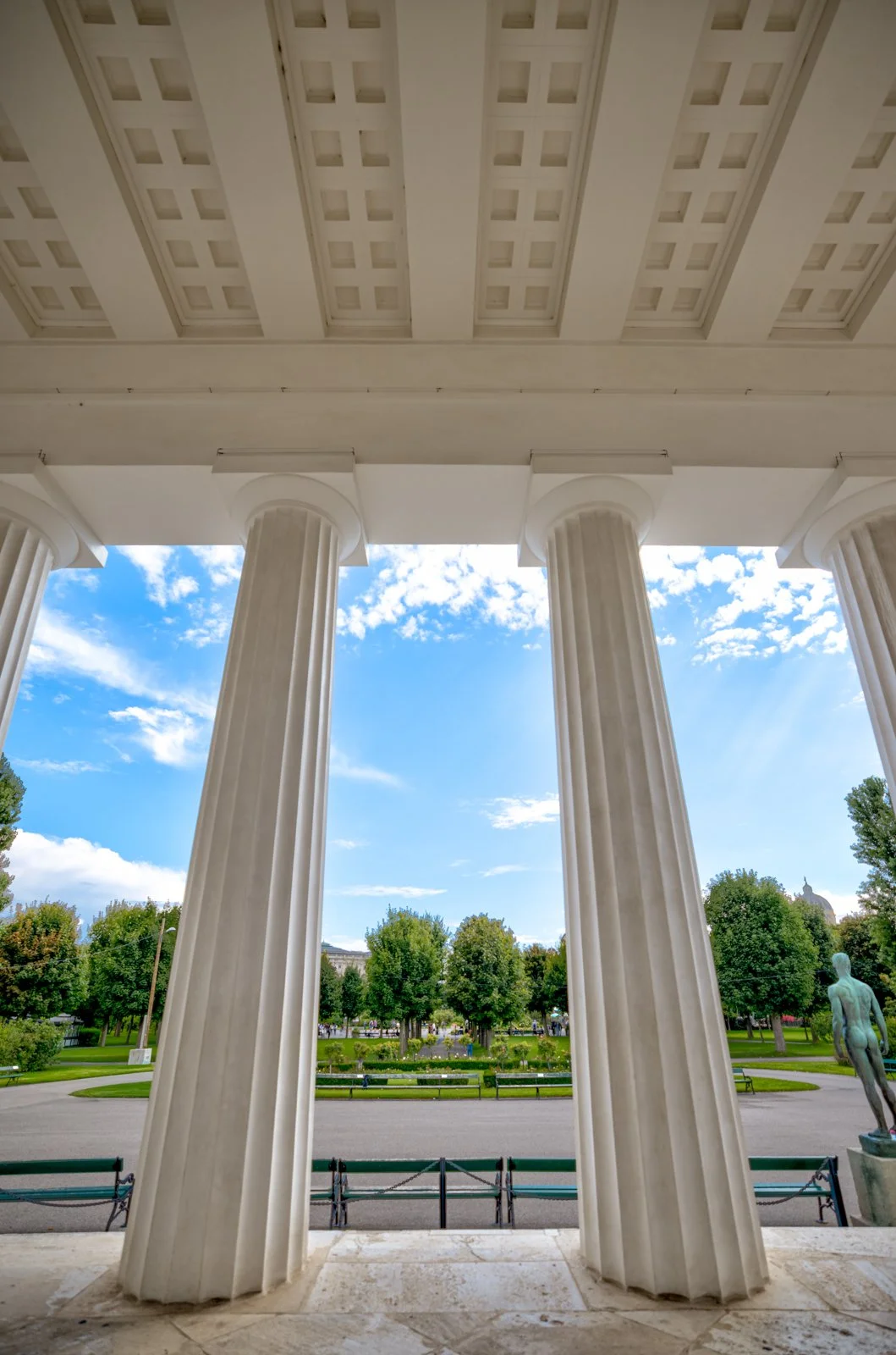 2025 VIENNA VOLKSGARTEN-4.jpg