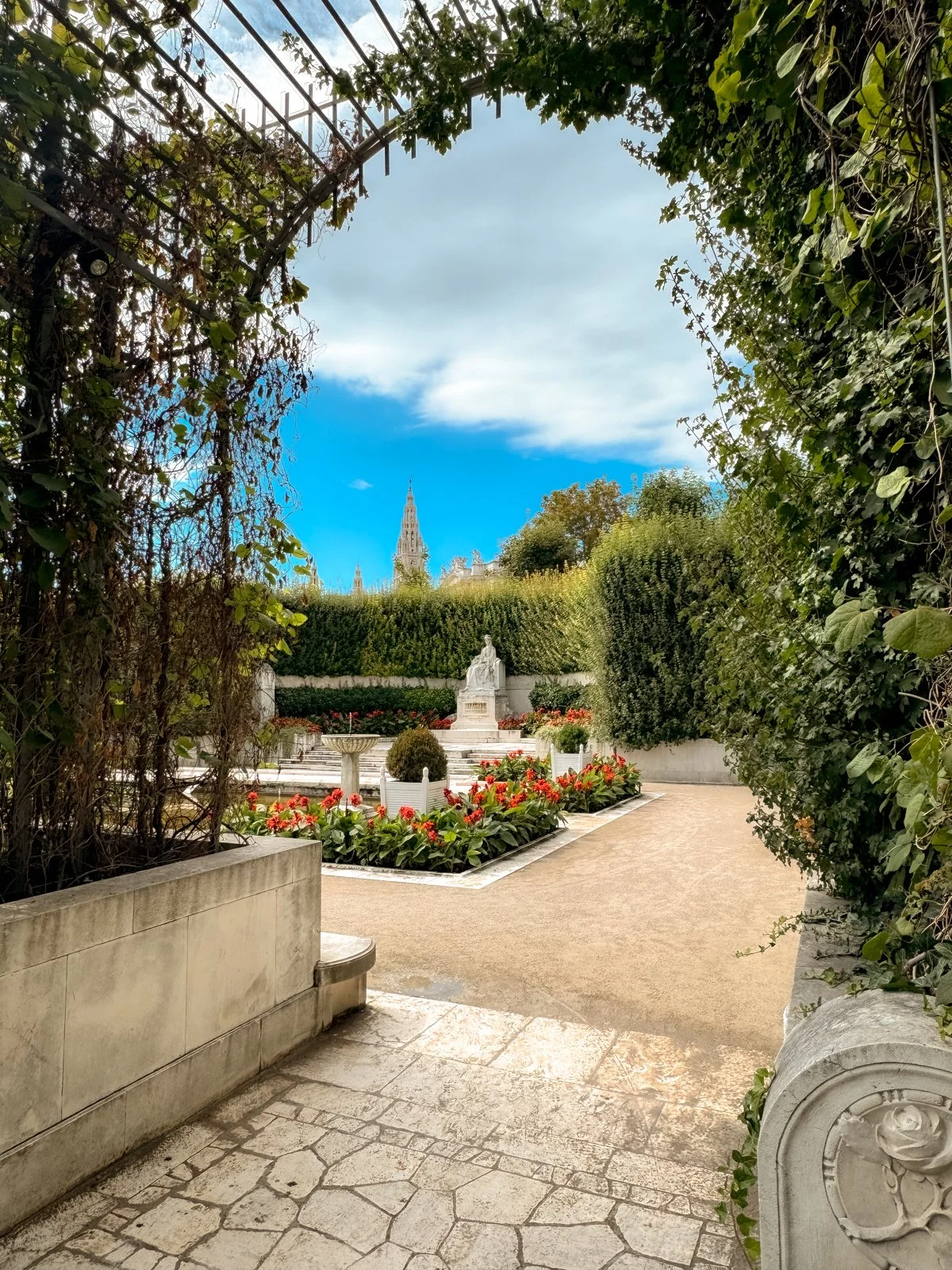 2025 VIENNA VOLKSGARTEN-13.jpg