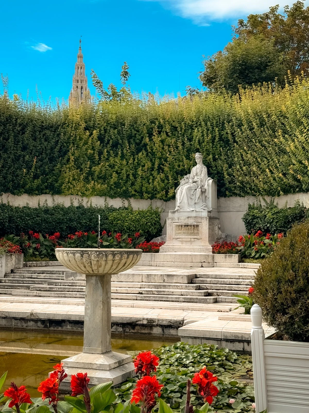 2025 VIENNA VOLKSGARTEN-14.jpg