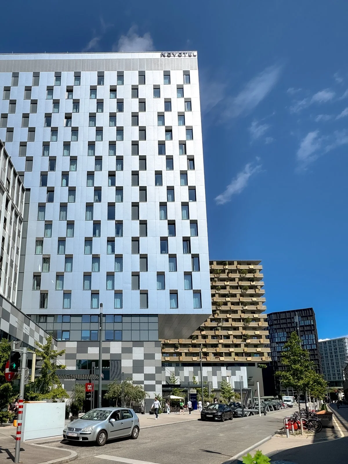 2025 VIENNA STREETSCAPES-29.jpg