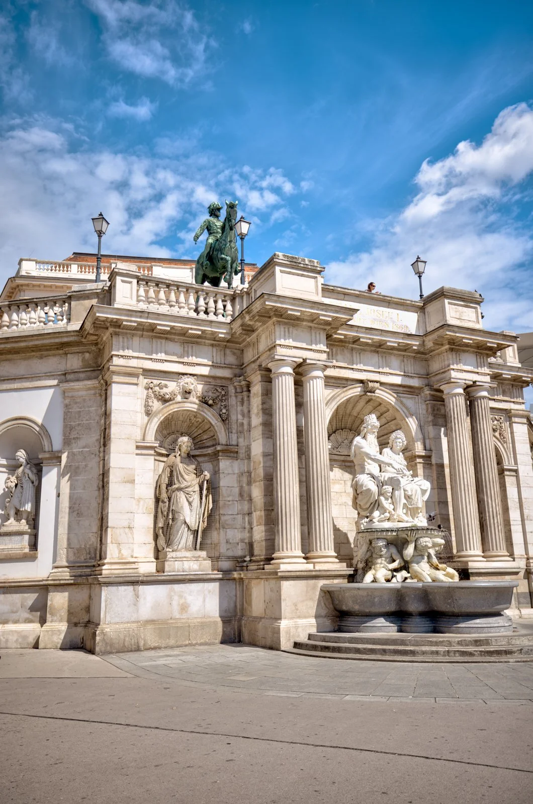 2025 VIENNA STREETSCAPES-55.jpg